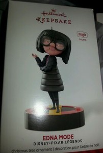 Incredibles EDNA MODE  ORNAMENT Disney Talking Pixar Hallmark 2014 NOS Keepsake 