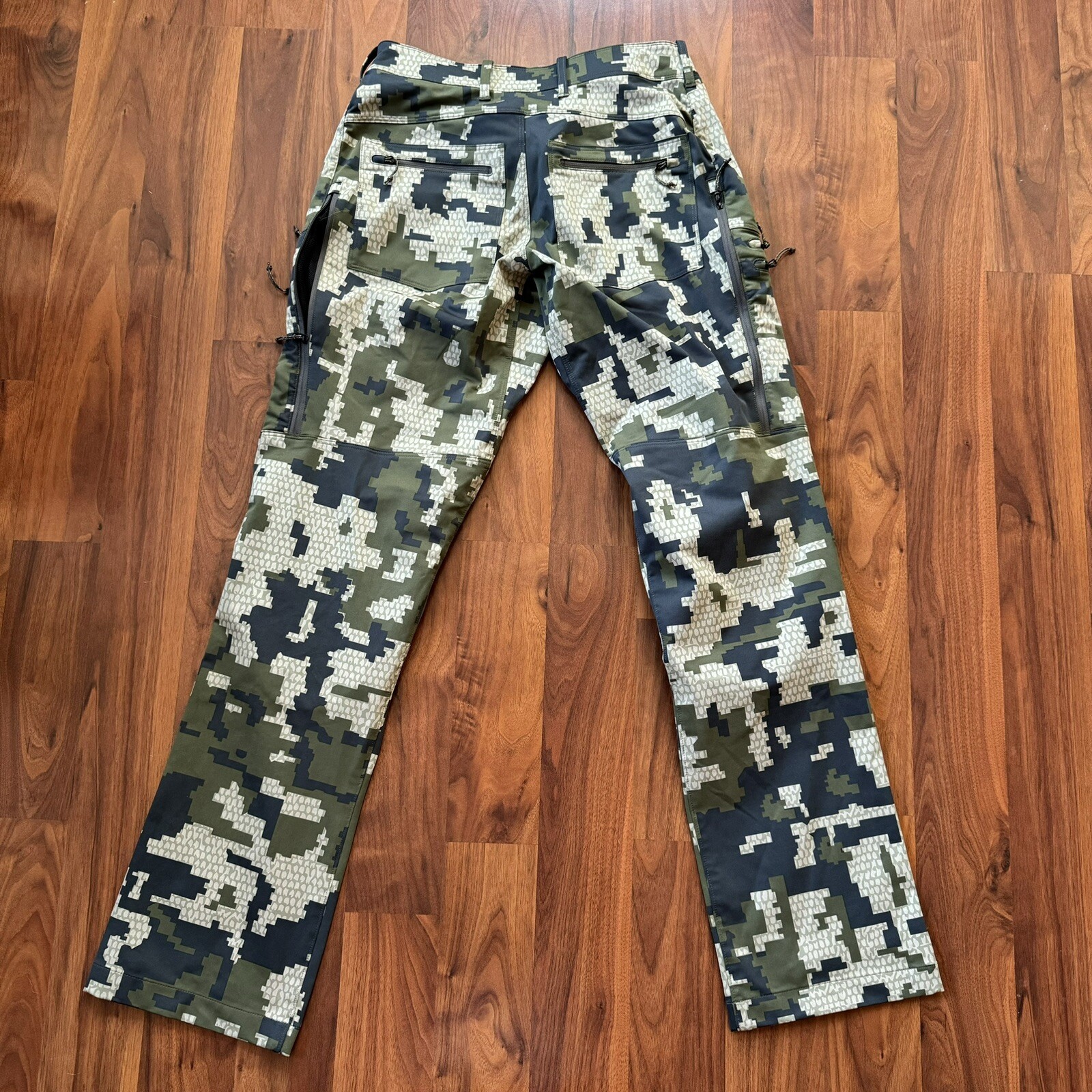 KUIU Hunting pants size 30 eBay