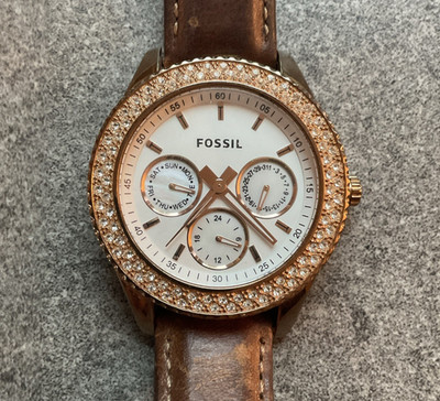 Women's FOSSIL ''Stella'' Multi-Function Gemmed Watch ES3104 w/ New Battery D2
