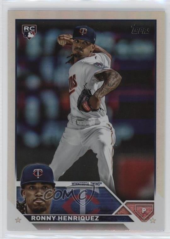 2023 Topps Series 2 Rainbow Foil Ronny Henriquez #372 Rookie RC 00em
