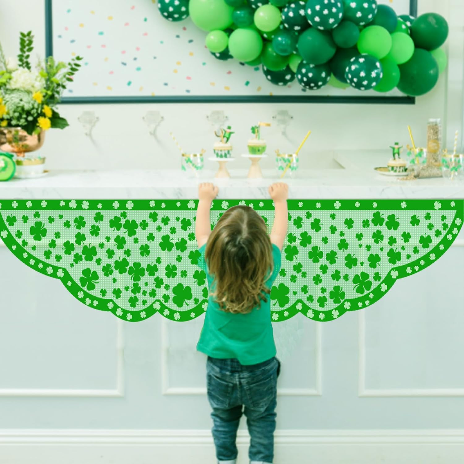 Green Shamrock Mantle Scarf for Fireplace - St Patricks Day Fireplace Cover Deco