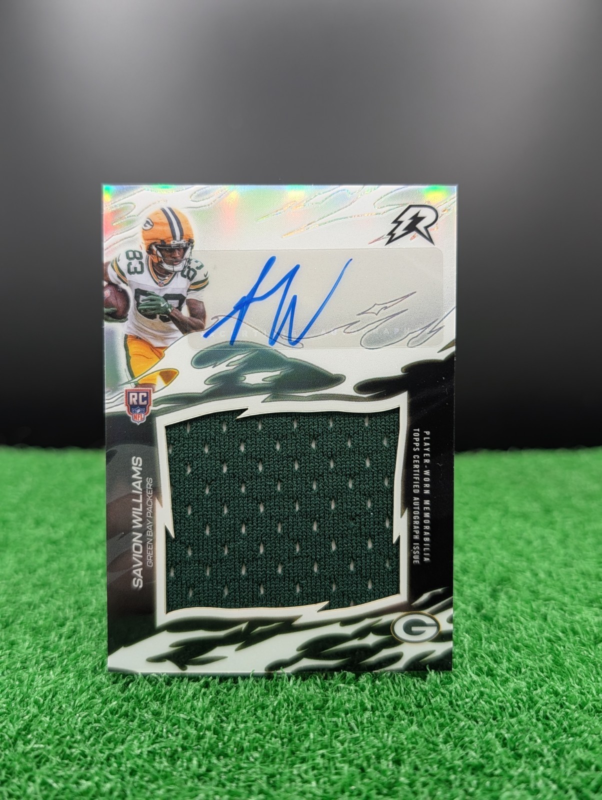 Savion Williams 2025 Topps Resurgence Resurgence Rookie Relic Signatures #RRSSW Base