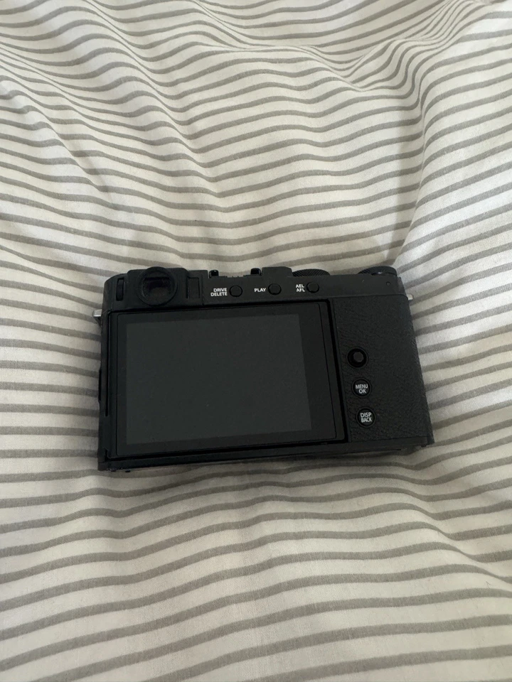 Fujifilm X-E4, photo 3 of 5