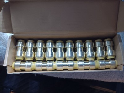 SharkBite Brass 1/2 in Straight Coupling Pipe Fittings 30 Pack READ DESCRIPTION