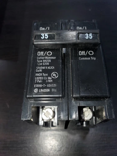 CUTLER HAMMER BR235 CIRCUIT BREAKER C235 35 AMP 2 Pole J-969 E7819T LR43556