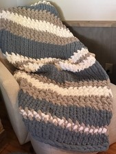 Chunky Knit Throw Blanket