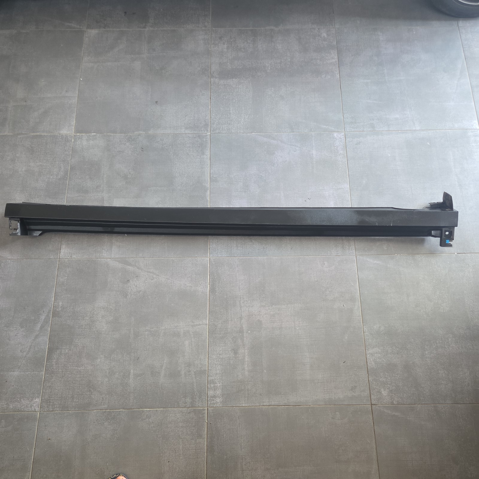 SOTTOPORTA MINIGONNA LATO DX FIAT 600/ JEEP AVENGER ALFA JUNIOR COD 735760134
