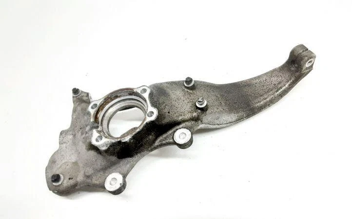 BMW 5 G30 Radnaben vorne links 6884381 2.00 Petrol 185kw 2019  