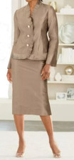 Size 6 Vessa Gold Metallic 2-Piece Skirt Suit new from Ashro