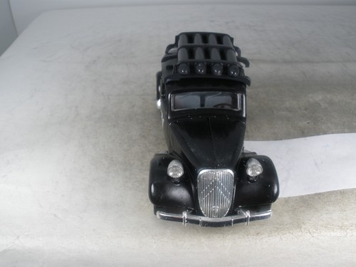 French Made Solido 1/43 Citroen 15 Six—Resistance Fighters Car SUPERB not dinky - Picture 4 of 14