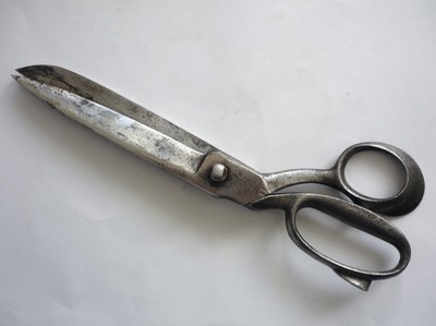 Antique Sewing Scissors ROBERT SCHAAF SOLINGEN 11 Germany 1920's
