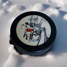 UNKNOWN SIGS! Multiple SIGNED VINTAGE SUDBURY WOLVES OHL  🏒 PUCK Made In 🇨🇦 