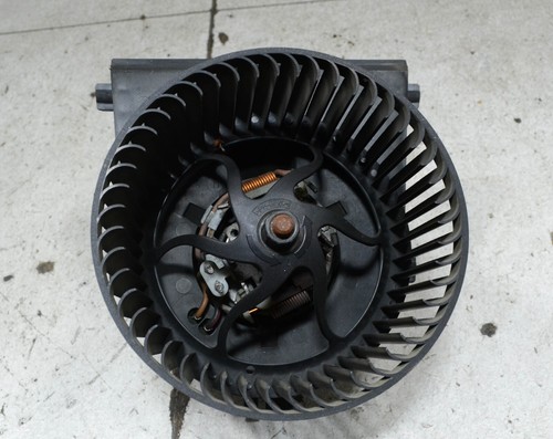 AUDI A3 8L Bj 2001 Gebläse Motor Heizung 1J1819021B #135705-H313