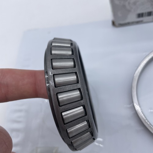 GENUINE EATON FULLER 4300902 Tapered Roller Box Bearing OEM - Picture 7 of 10