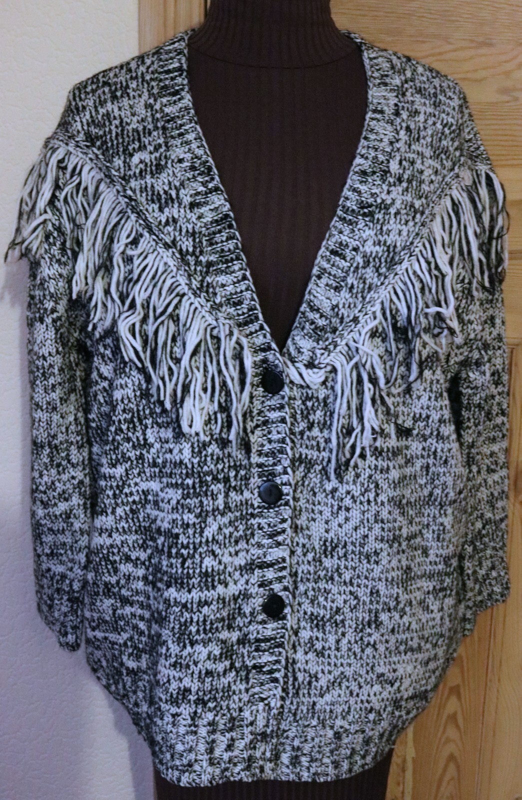 Jubylee Chunky Black/White Mix Tassel Fringe Cardigan Size XL