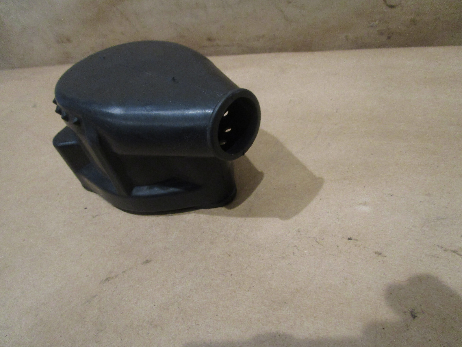 Ferrari 308 QV,328,Mondial - Distributor Cover Boot P/N 118889