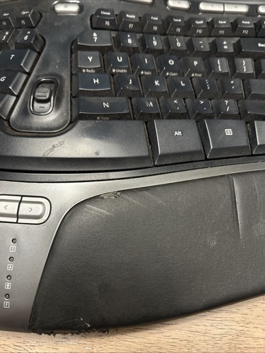 Microsoft Natural Ergonomic Keyboard 4000 v1.0 KU-0462 USB Wired - Picture 3 of 7