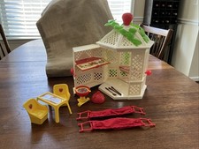 Vintage Strawberry Shortcake Garden House Gazebo Play Set 1981 EUC