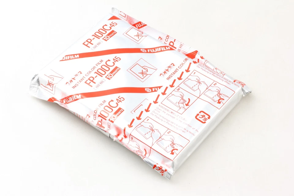 [Unused] Fujifilm Fuji FP-100C 45 Instant Color Film Expired 2004/10 From JAPAN - Image 4 of 4