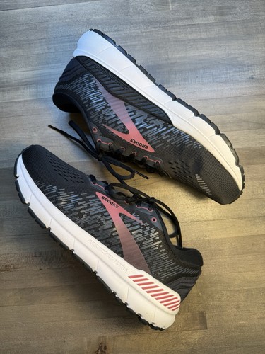 Women's Brooks Addiction GTS 15 Women’s Size 10