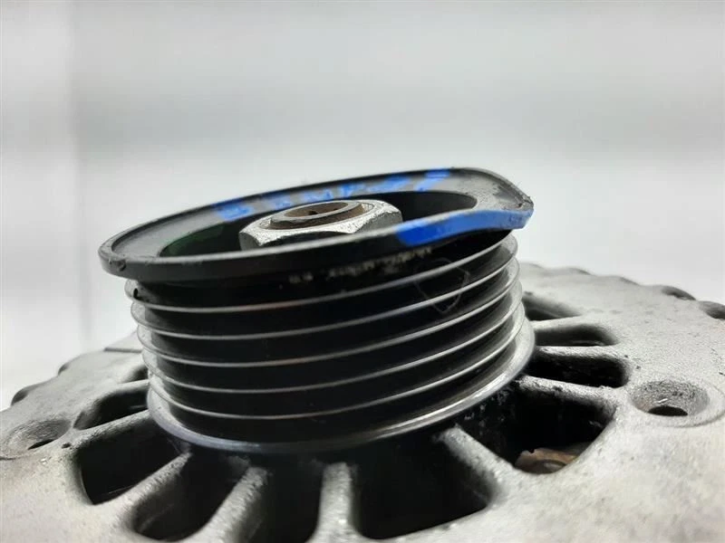 Alternador 160 Amp Opt KW1 07-14 Cadillac Escalade 25877026 Foto 4 de 4