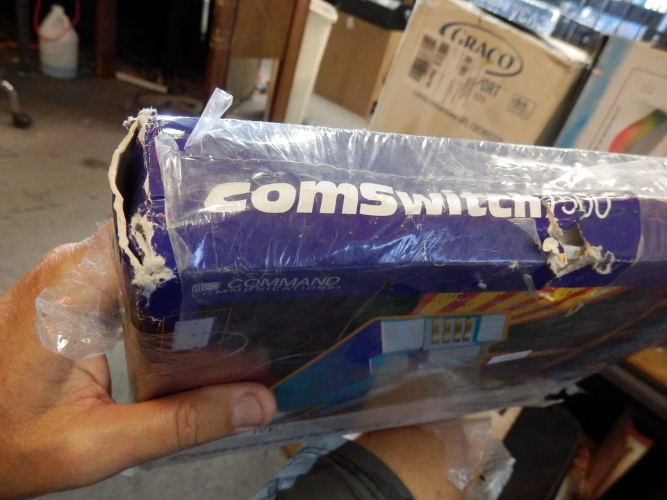 Command Comswitch 7500 Phone Computer Management 4 Ports - New & Sealed - Image 3 of 3