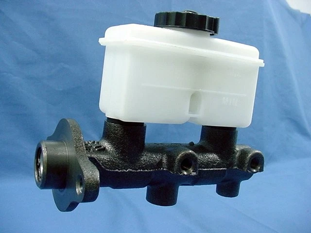 Cilindro maestro de freno Bendix 13348 para Mazda 626 1986-1987 2,0 L FE Turbo Foto 2 de 3