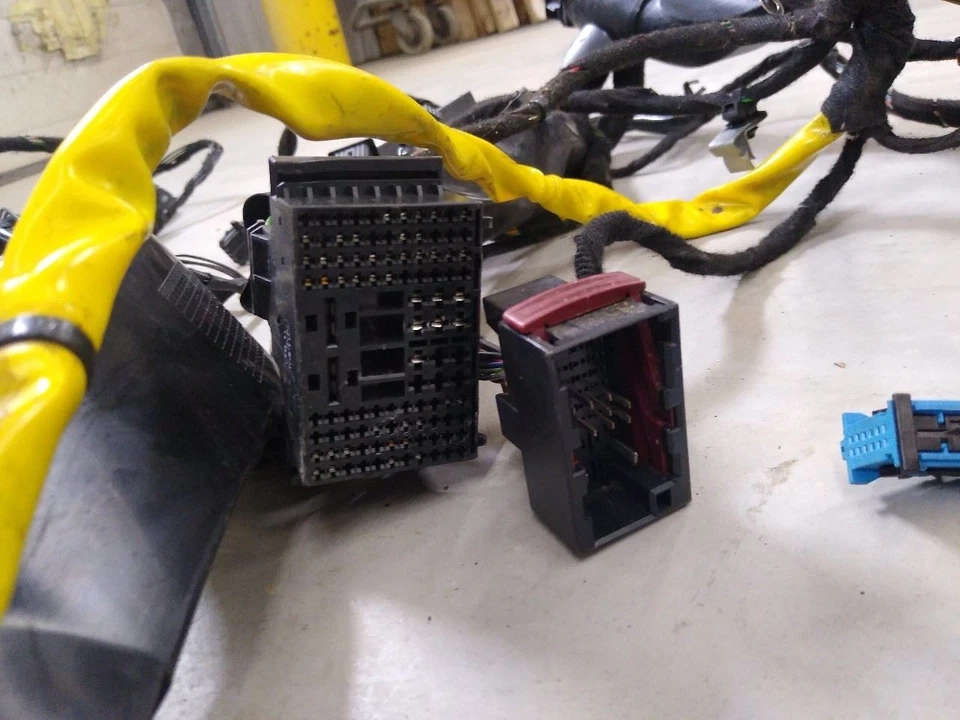 Arnés de telar de cableado Saab 9-3 SEDAN 2,0 L 4 cilindros compatible con 2003-2011 03 Foto 3 de 4