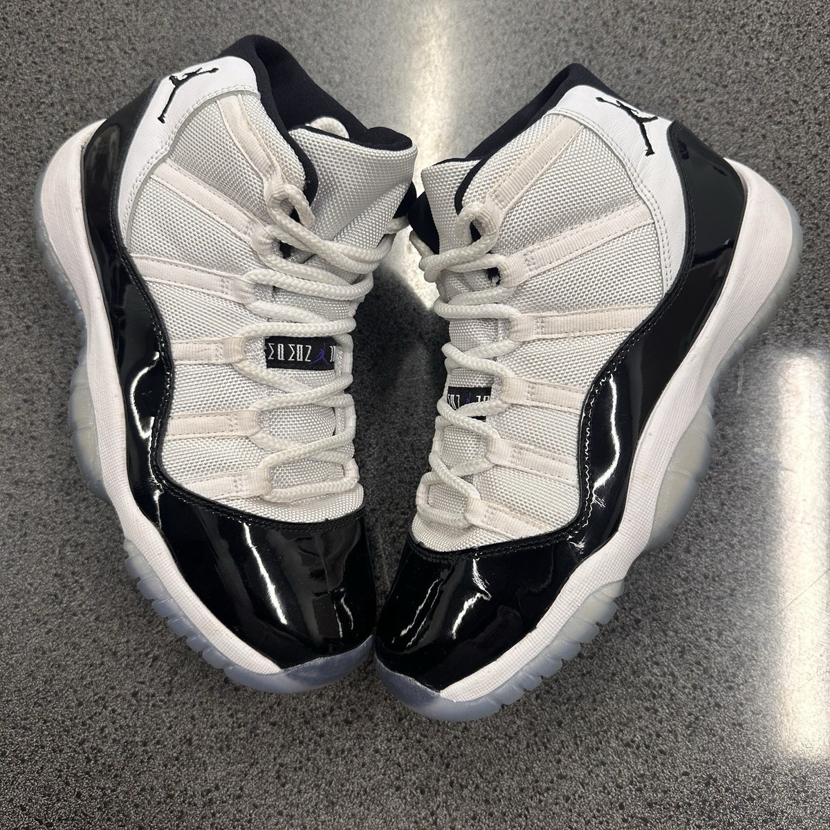 Nike Jordan 11 Retro High Concord 2018 Size 7y GS - 378038-100 No