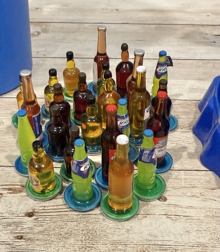 40 Bottle Bingo Chips With Magnetic Wand 40 Fichas Botella Con Pala Magnetica - Picture 4 of 7