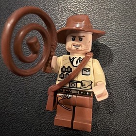 Lego: Indiana Jones and the Lost Tomb 7621 2 Minifigs Lot