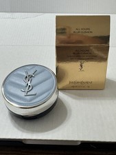 Cojín Yves Saint Laurent All Hours Blur compacto .17 oz/5 g nuevo caja de entrada sellada 