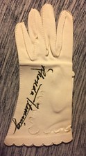 RHONDA FLEMING HAND SIGNED AUTOGRAPHED CLOTH GLOVE ONE OF A KIND RARE W/COA