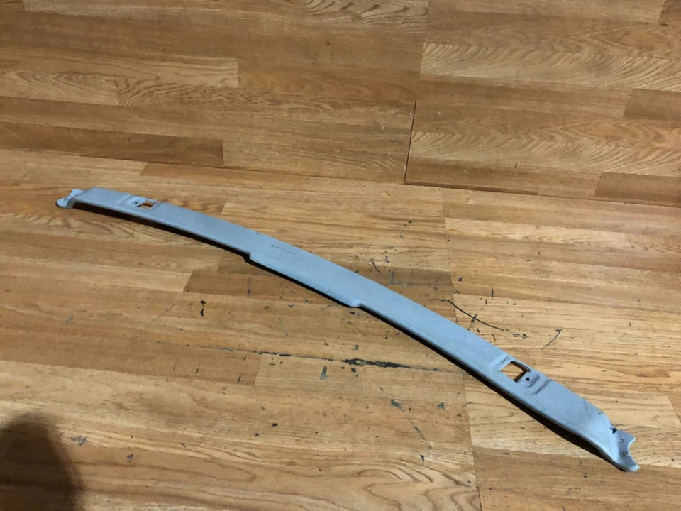 MERCEDES BENZ OEM R129 SL320 SL500 PANEL DE AJUSTE DE PESTILLO SUPERIOR CONVERTIBLE DELANTERO 90-02 Foto 4 de 4