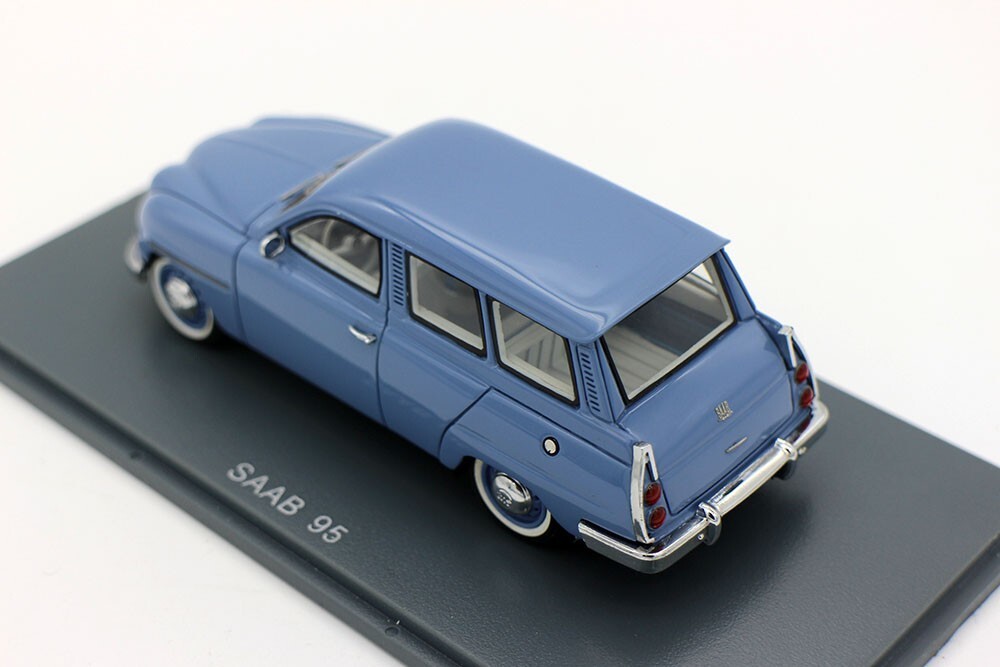Neo 1:43 Saab 9000 CS Aero rouge NEO43667 modèle voiture NEO43667