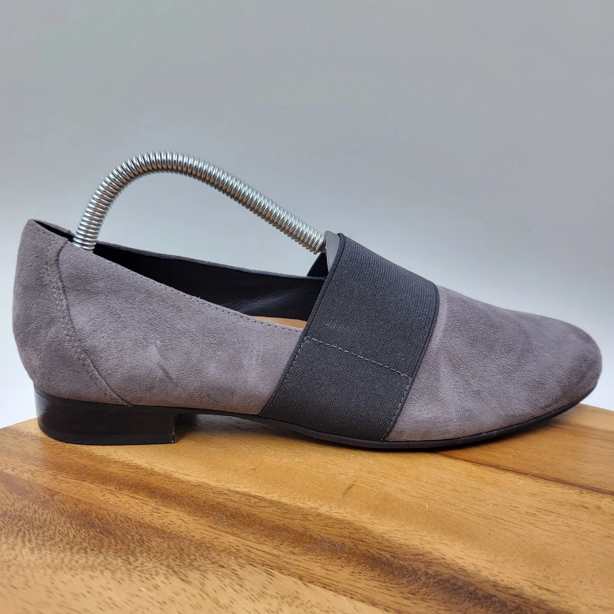 Clarks un 2024 blush loafer