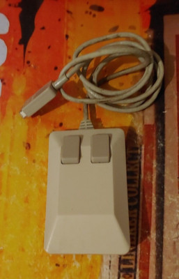 Commodore 64 / 128  Mouse / Maus 1351 (fully working) classic 8-bit 080225
