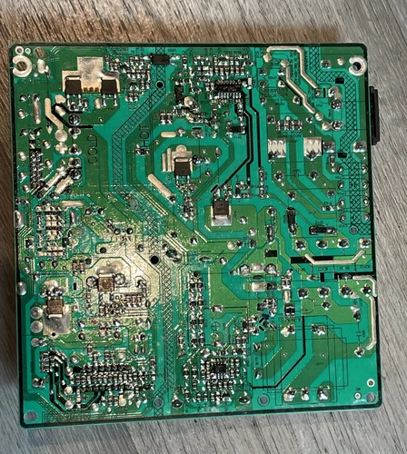 Fuente de alimentación (SHG6004C-101H) 81-PBE055-H4C13A para 50PFL4864/F7 - Imagen 2 de 2