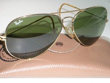 1980's 62mm VINTAGE B L RAY BAN WRAP-AROUNDS RB3 TRU-GREEN UV AVIATOR SUNGLASSES