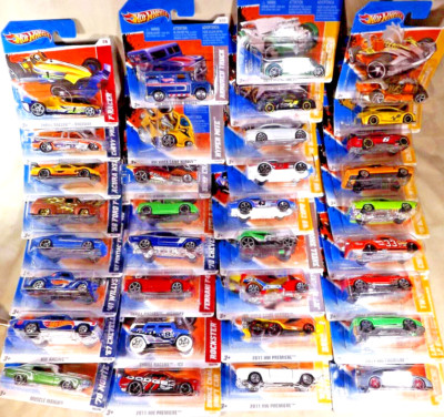 2011 Hot Wheels Short Card Variations Series and Premiere   Pick and Chose