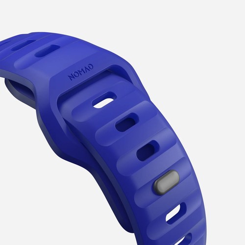 Cinturino sportivo Nomad x The Verge Blurple FKM Apple Watch 44/45/49 mm edizione limitata - Foto 10 di 14