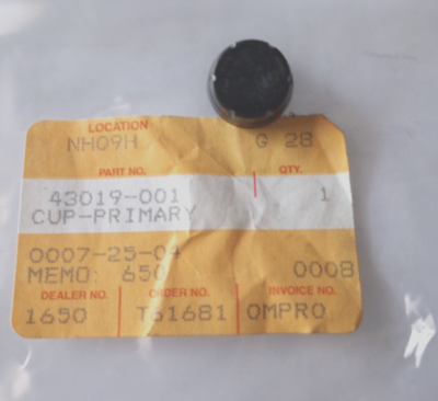 Kawasaki Z1, KZ400, KZ900, H1, KH400 Primary Cup NOS 43019-001 (L