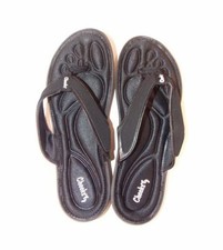 cheeks barefoot flip flops