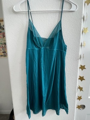 Victoria's Secret Teal Lace Chemise Gown Adjustable Straps V-Neck Size S