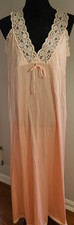 Vintage Peachy pink Long Nightgown Loungewear SZ L Lace Front Bow Nylon