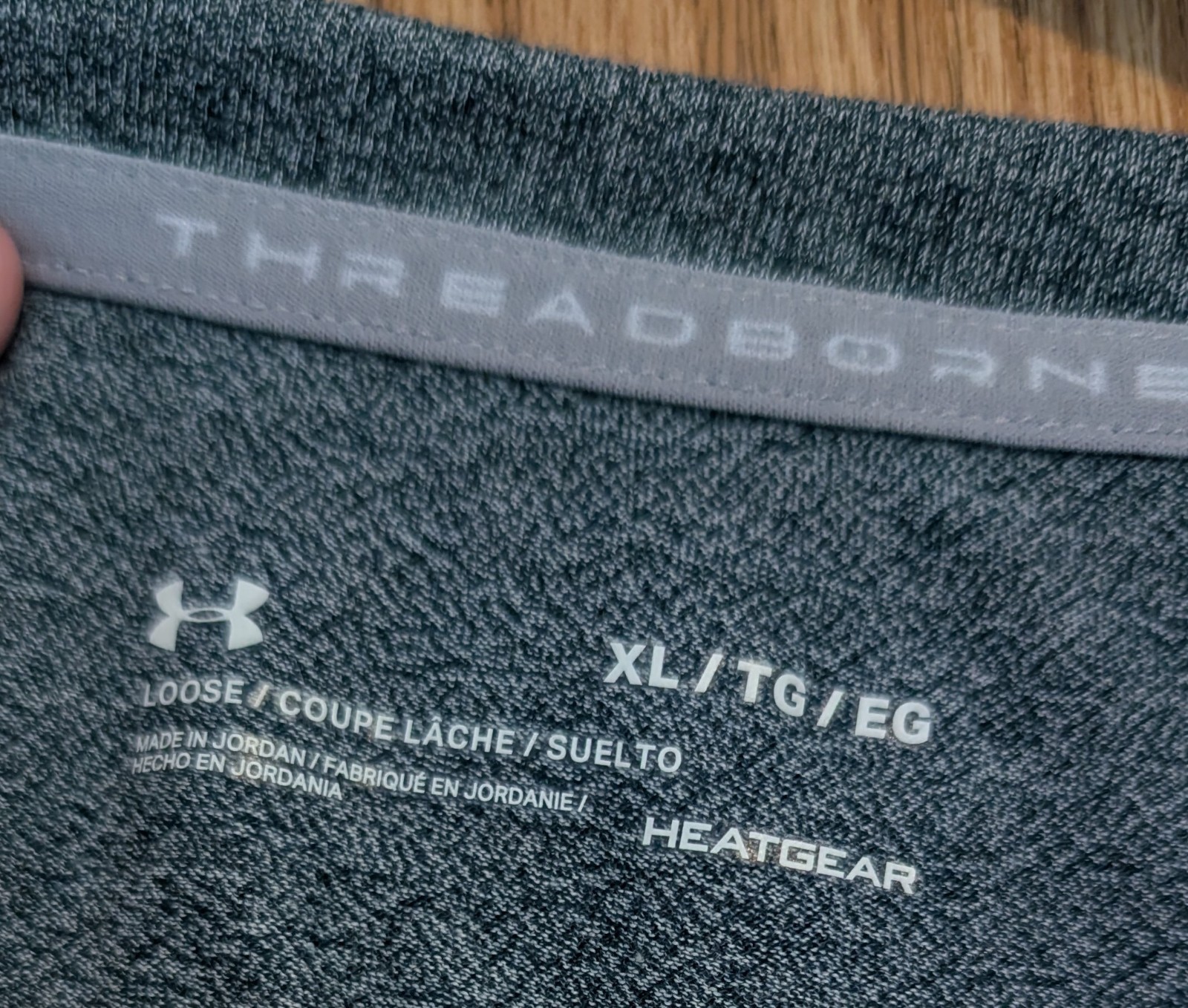 Under Armour thread Bourne heat gear basic tee. X… - image 2