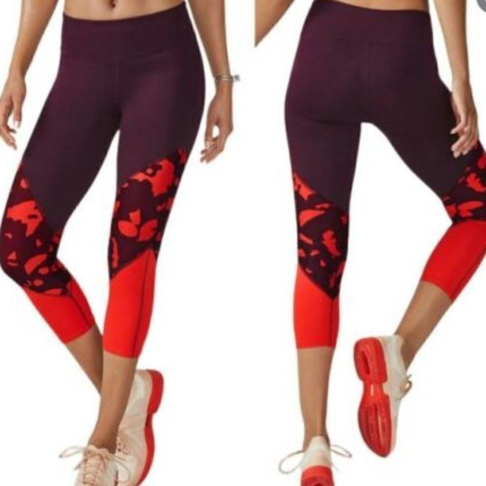 FABLETICS Salar Statement Powerhold Capri Legging… - image 1