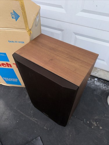 Vintage Realistic Mach Two Speakers 40-4032A Need New Cone 1 - Bild 2 von 5