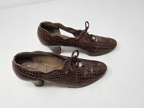 Vintage 1930s 40s Leather Pumps Heels Retro Lace Up Peal a Boo Sides Size 5.5 - Picture 3 of 13