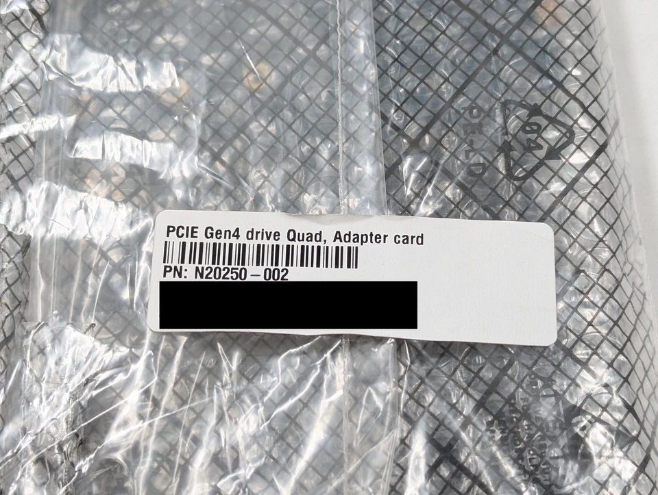 HP Z Turbo Drive Quad Pro PCIe 4.0 x16 NVMe Carrier (7H9Z3AA) Negro Foto 4 de 4